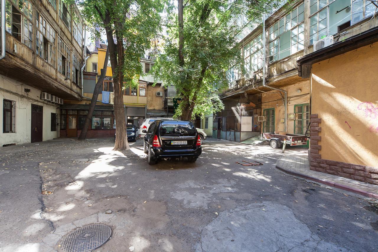 Goodrest On Deribasovska 19 Apartment Odesa Exterior photo